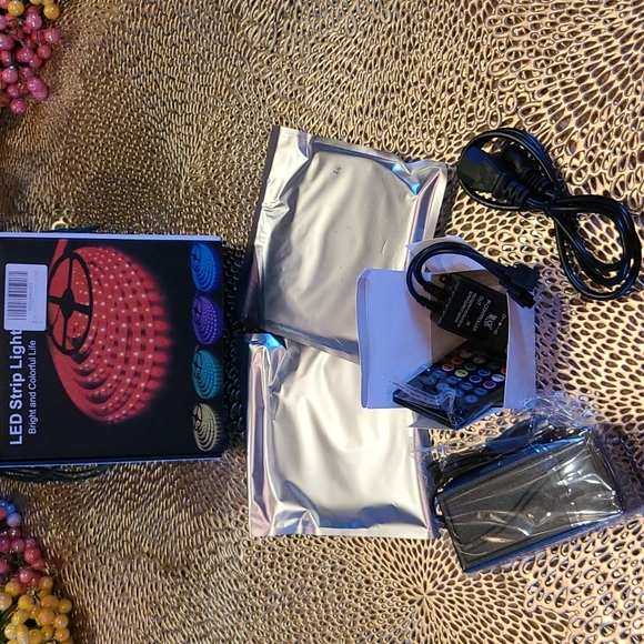 RGB 2 Pack 5050 LED Strip Lights - Picture 4 of 9